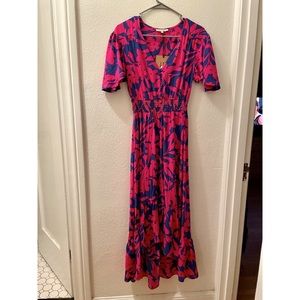 Maxi short sleeve, button front, pink and navy dress